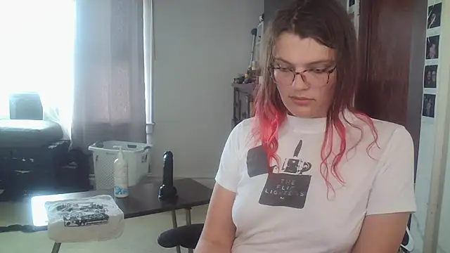 Tranicpixiedreamgrl online show from June 2026 07:36:02 PM
