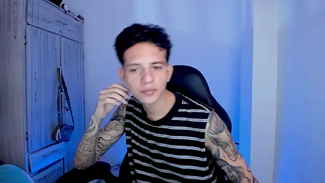 tylerrnova online show from August 2026 03:19:01 AM