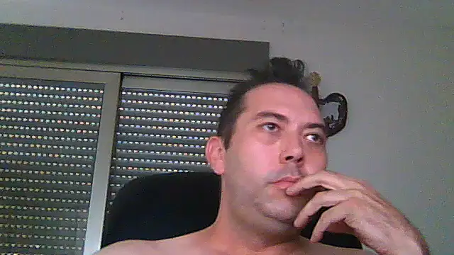 SirFrankonde online show from August 2026 11:01:01 AM