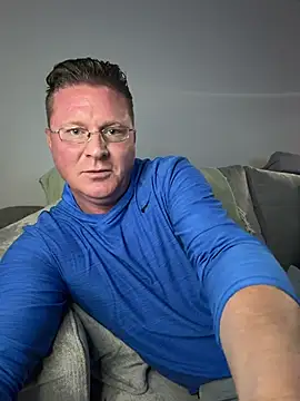 Snapshot of funandstuff chatting on July 2026 12:12:01 PM funandstuff online show from July 2026 12:12:01 PM