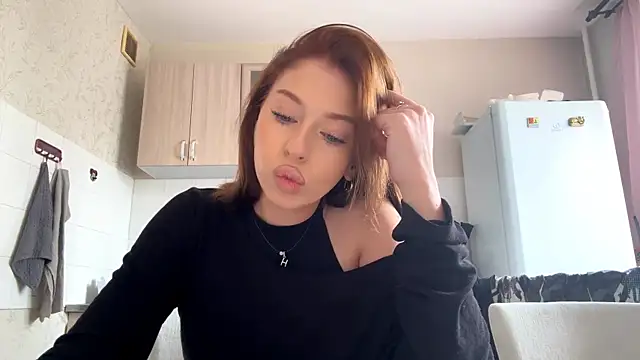 LilyBIoom online show from June 2026 03:25:01 AM