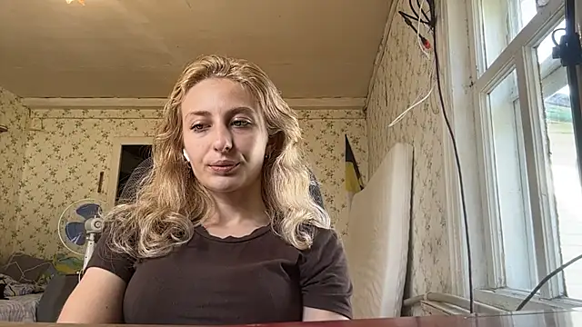 LisaBam online show from June 2026 12:20:02 PM