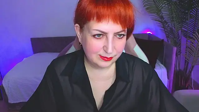 Joana Woods online show from June 2026 08:24:01 AM
