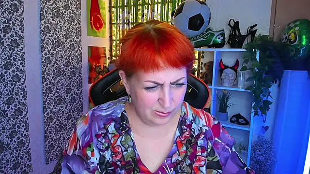 Joana Woods online show from July 2026 08:49:02 AM