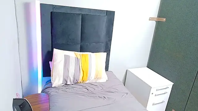 SpicedDove online show from July 2026 11:48:02 PM