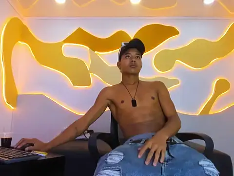RafaelVander online show from July 2026 02:49:02 AM