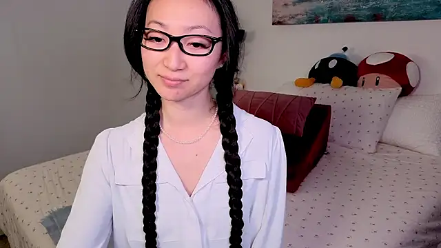 MySweetSofie online show from October 2025 07:16:01 PM