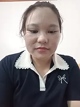 Snapshot of Holy-mi chatting on July 2026 05:54:02 AM Holy-mi online show from July 2026 05:54:02 AM