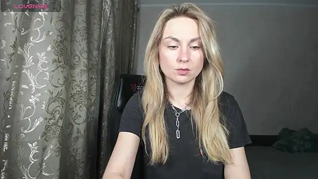 kelly copperfield online show from October 2025 03:46:02 PM