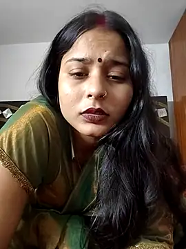Snapshot of Mummy_jii1 chatting on July 2026 08:52:02 PM Mummy jii1 online show from July 2026 08:52:02 PM