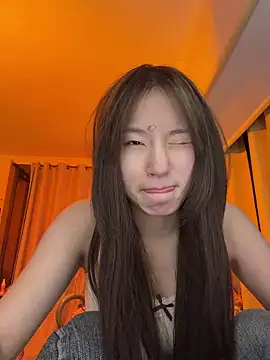 Snapshot of Uugirl00 chatting on July 2026 03:48:02 PM Uugirl00 online show from July 2026 03:48:02 PM