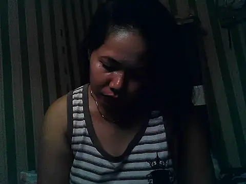Snapshot of steffani_love chatting on June 2026 10:44:01 PM steffani love online show from June 2026 10:44:01 PM