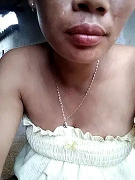 Snapshot of _Lynk_ chatting on August 2026 07:18:02 AM Lynk online show from August 2026 07:18:02 AM