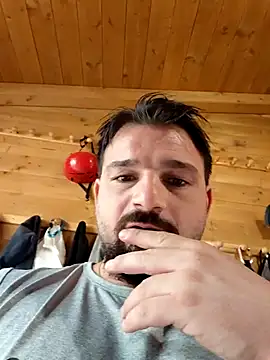 hottman7 online show from July 2026 12:48:02 PM