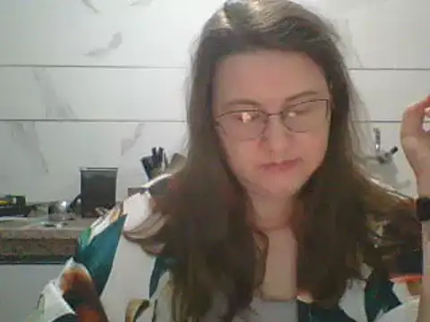 Tarelyn online show from June 2026 12:11:01 AM