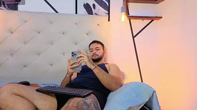 Snapshot of Andres_fire chatting on June 2026 12:26:02 PM Andres fire online show from June 2026 12:26:02 PM