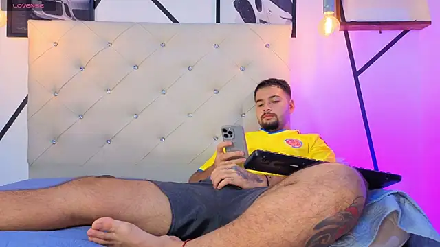 Snapshot of Andres_fire chatting on July 2026 12:55:01 PM Andres fire online show from July 2026 12:55:01 PM