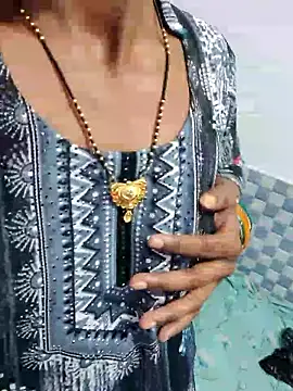 Queen nishu03 online show from June 2026 04:18:02 PM