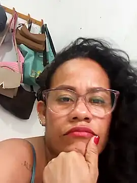 Snapshot of Kora_Phone chatting on June 2026 08:28:01 PM Kora Phone online show from June 2026 08:28:01 PM