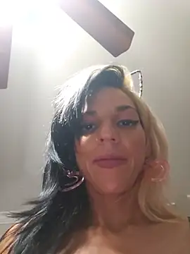 lil jiggly online show from June 2026 05:12:01 AM