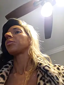 lil jiggly online show from June 2026 12:44:02 PM