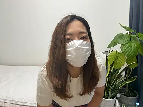 Snapshot of mochiko_mck chatting on July 2026 01:09:02 AM mochiko mck online show from July 2026 01:09:02 AM