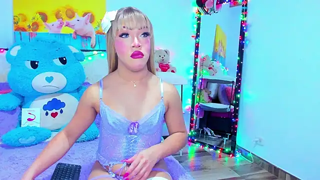 Fabiana- online show from July 2026 08:22:02 PM