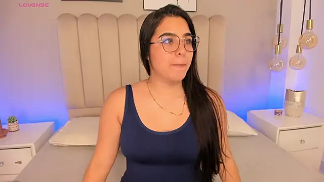 Snapshot of MarahBaker35 chatting on July 2026 01:52:01 AM MarahBaker35 online show from July 2026 01:52:01 AM