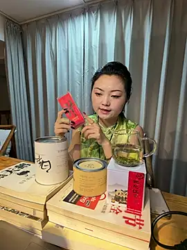 Snapshot of Tea-01 chatting on July 2026 01:41:02 AM Tea-01 online show from July 2026 01:41:02 AM