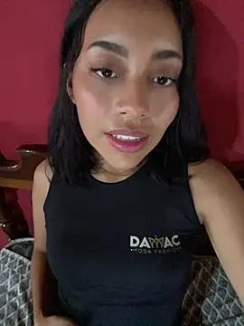 camilainocente69 online show from July 2026 05:15:02 PM