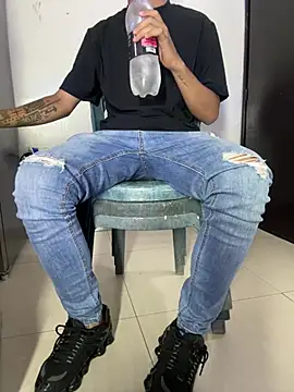 Juankil dirty1 online show from July 2026 03:29:01 PM