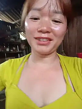 Snapshot of Vivy-1 chatting on June 2026 10:43:01 AM Vivy-1 online show from June 2026 10:43:01 AM
