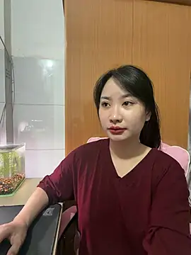 Snapshot of QuynhAnh68 chatting on July 2026 02:40:02 AM QuynhAnh68 online show from July 2026 02:40:02 AM