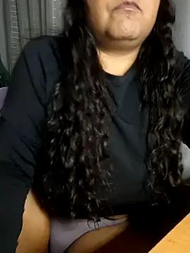Snapshot of Anni_nha chatting on July 2026 09:39:02 PM Anni nha online show from July 2026 09:39:02 PM