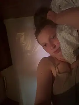 Snapshot of Tits645 chatting on July 2026 01:32:02 AM Tits645 online show from July 2026 01:32:02 AM