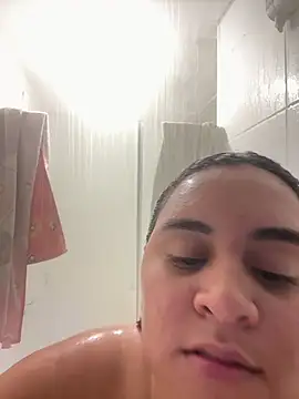 Snapshot of paloma_24 chatting on July 2026 11:33:02 PM paloma 24 online show from July 2026 11:33:02 PM