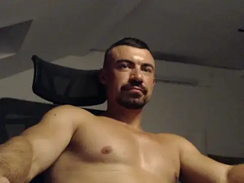 MasterRayy online show from July 2026 08:33:02 PM