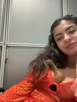 Snapshot of Aylin_Sugar chatting on July 2026 06:40:02 AM Aylin Sugar online show from July 2026 06:40:02 AM