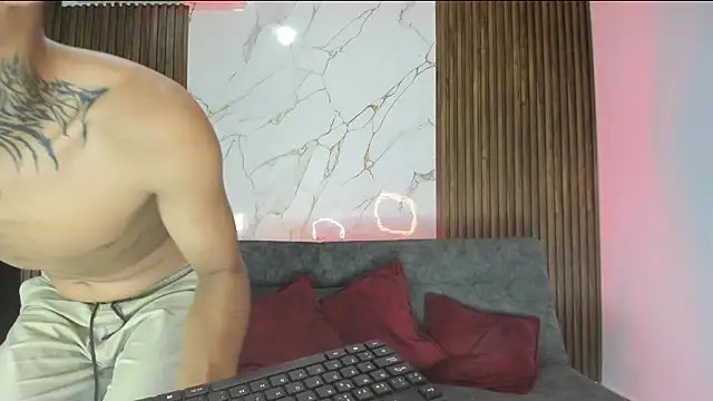 Snapshot of sweetxxteam chatting on July 2026 06:36:01 PM sweetxxteam online show from July 2026 06:36:01 PM