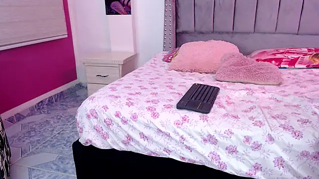 Snapshot of BabyScarlett_01 chatting on July 2026 07:30:01 PM BabyScarlett 01 online show from July 2026 07:30:01 PM