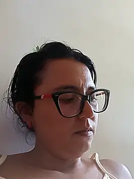Snapshot of IsaxFox03 chatting on July 2026 01:39:02 PM IsaxFox03 online show from July 2026 01:39:02 PM