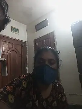 Snapshot of Moyna_52 chatting on July 2026 09:05:02 AM Moyna 52 online show from July 2026 09:05:02 AM