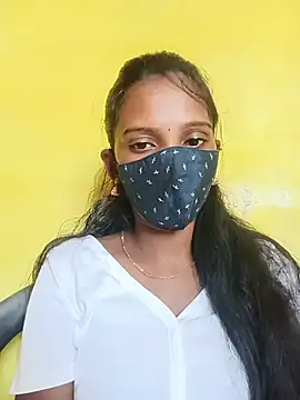 Snapshot of Tamil_Soloqueen_001 chatting on July 2026 09:01:02 AM Tamil Soloqueen 001 online show from July 2026 09:01:02 AM