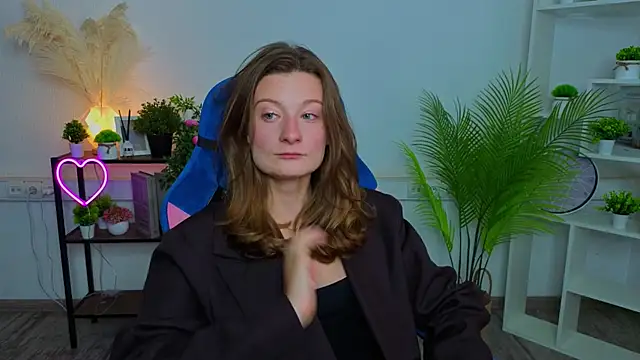 EliseWeeks online show from July 2026 07:13:01 AM