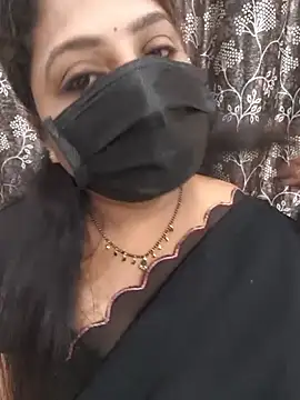 Snapshot of Honey_telugu7 chatting on July 2026 07:45:01 PM Honey telugu7 online show from July 2026 07:45:01 PM