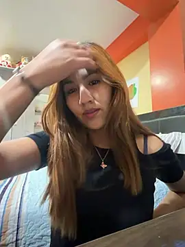Snapshot of CamilaValle chatting on July 2026 10:01:02 PM CamilaValle online show from July 2026 10:01:02 PM