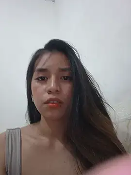 Snapshot of kylieathena chatting on July 2026 07:02:02 AM kylieathena online show from July 2026 07:02:02 AM