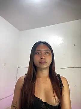 Snapshot of urslutgian chatting on July 2026 06:57:02 PM urslutgian online show from July 2026 06:57:02 PM
