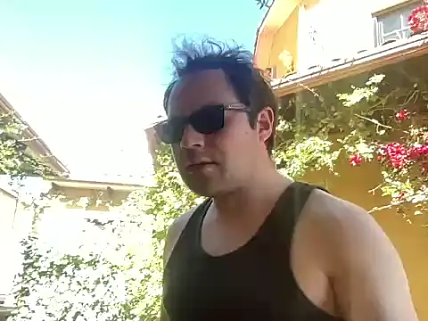 Snapshot of tiagocortazar_ chatting on July 2026 06:21:01 PM tiagocortazar online show from July 2026 06:21:01 PM