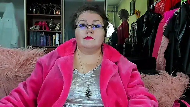 Snapshot of KaryQueen chatting on February 2025 05:02:02 PM KaryQueen online show from February 2025 05:02:02 PM